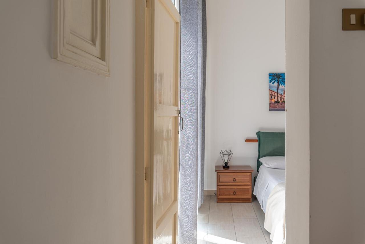 I Mori-Holiday Apartment 팔레르모 외부 사진